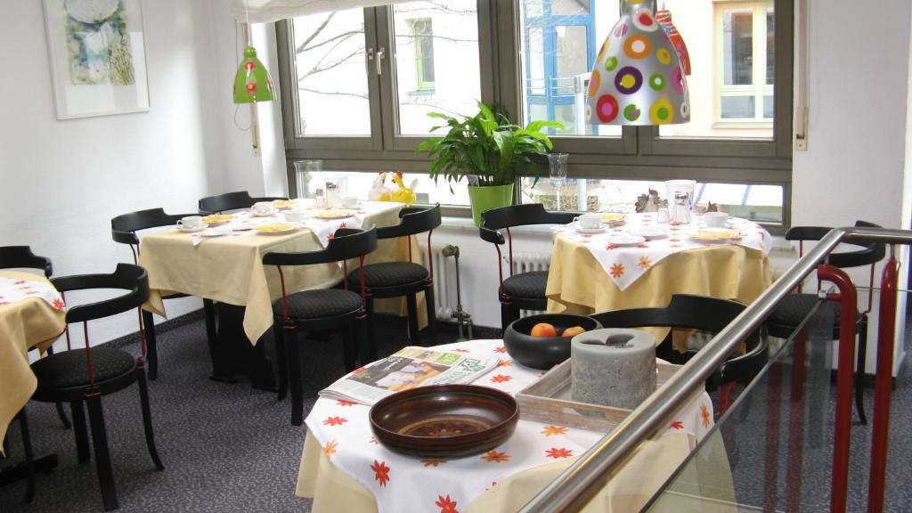 Hotel Am Schlossberg Böblingen Extérieur photo