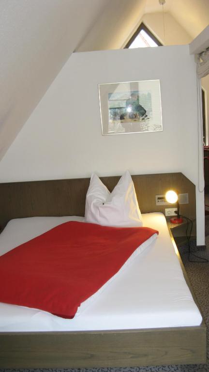 Hotel Am Schlossberg Böblingen Chambre photo